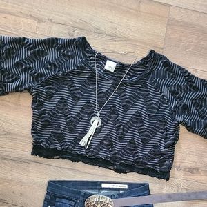 Gently Worn - DAYTRIP- striped Cropped top - Lace Embellished- Size M